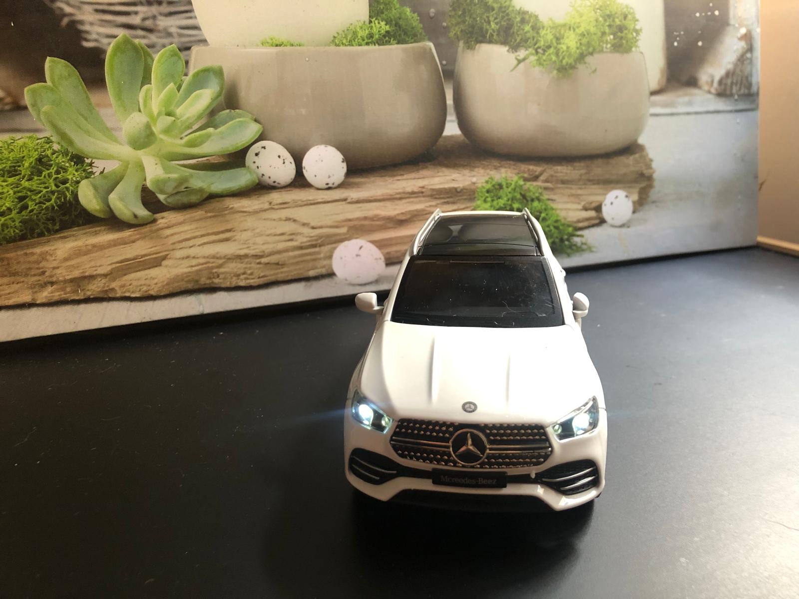 Modelo de Coche a Escala-Mercedes Benz GLE scale model car - Gen C292